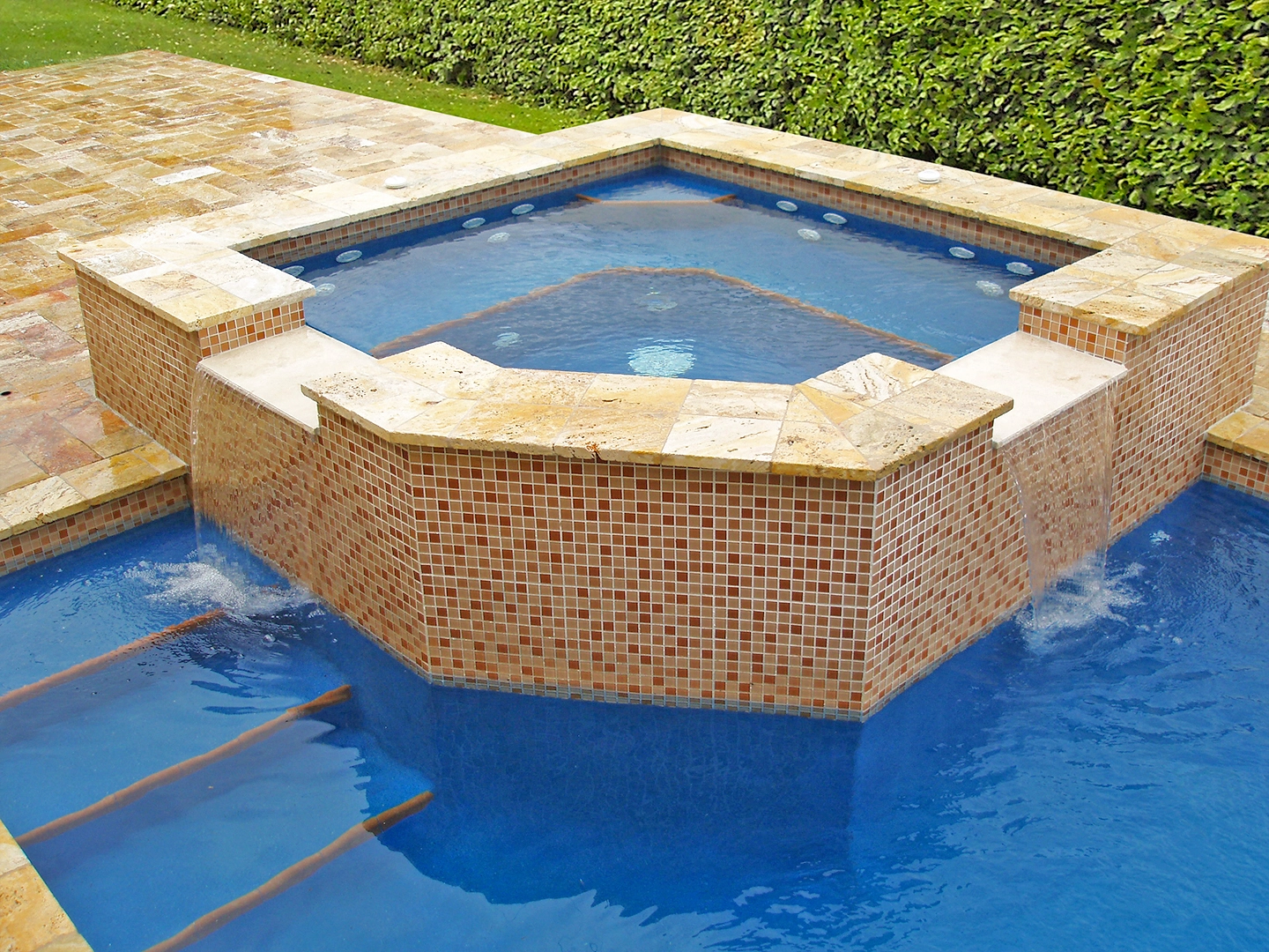 Featured pool project 6