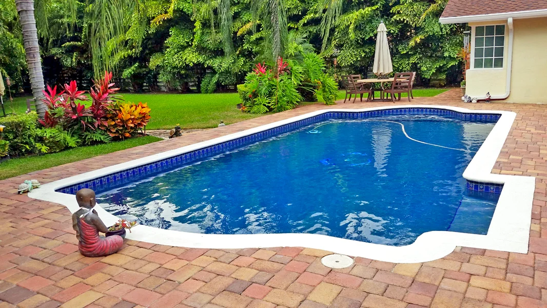 New Diamond Brite Blue Quartz pool finish by ESPI Pools Miami